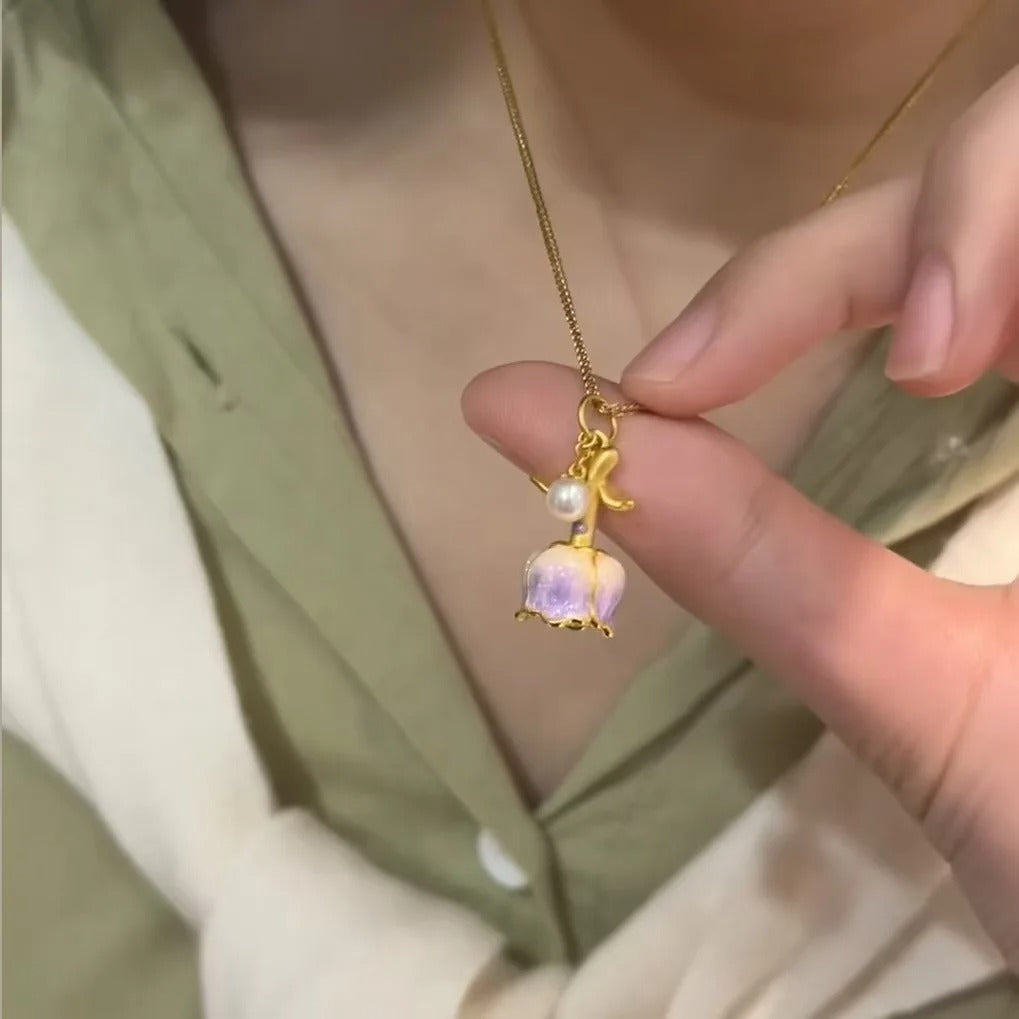 Avorevo™ Blooming Rose Necklace